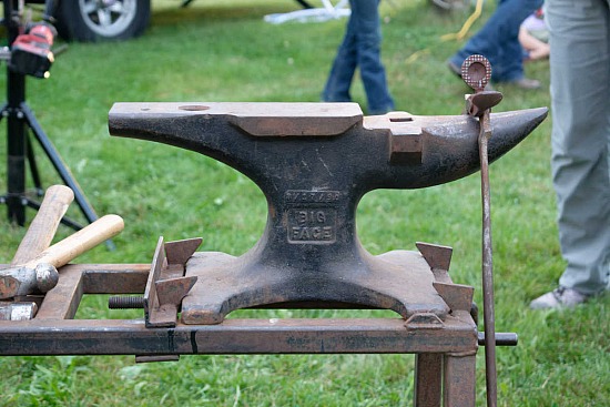 Sandvil's Anvils Horseshoe Demo