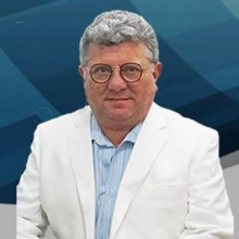 Jose Luis Araujo Barrera, Cirujano general Mérida