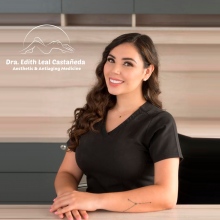 Edith Leal Castañeda, Médico estético Los Reyes