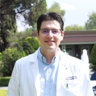 Dr. Victor González Uribe