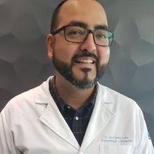 Jairo Daniel Colin Ramirez, Ortopedista León