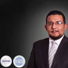 Juan Roberto González Santamaría, Cirujano general Ciudad de México