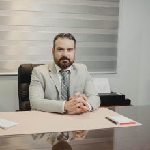 Daniel E. Espinoza Cruz, Ginecólogo Hermosillo