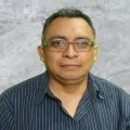 Roberto Lira