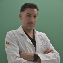 Iván Mauricio Schroeder Ugalde, Urólogo Benito Juárez