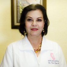 Maria Del Carmen Elia Zepeda Alcántara, Dermatólogo Naucalpan de Juárez