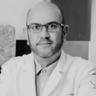 Dr. Guillermo González Segura