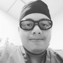 Erik Bryam Ruiz de Esparza García, Ortopedista La Paz