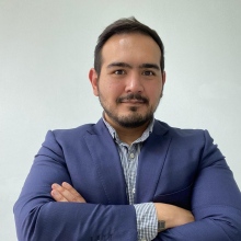 Manuel González Tovar, Ortopedista Puebla