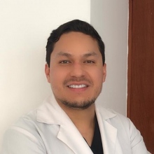 Javier Cisneros Cortes, Oftalmólogo Cuauhtémoc