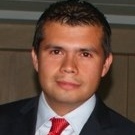 Rubén Nieto Balcázar, Cirujano plástico León
