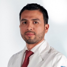 Alejandro Serrano Rubio, Neurocirujano Ciudad de México