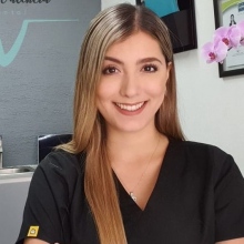 Erika Stephany Valencia Delgadillo, Dentista - Odontólogo Zapotlanejo