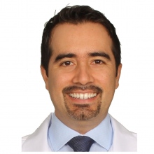 Carlos Humberto Alayola Cáceres, Dentista - Odontólogo Mérida