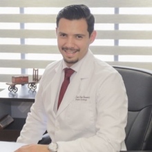 Daniel Ochoa Hernández, Cirujano oncólogo Aguascalientes