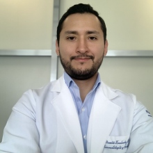 Oswaldo Fernández Miranda, Traumatólogo Querétaro