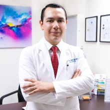 Carlos Omar Germán Garrido, Urólogo Hermosillo