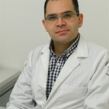 Rodrigo Núñez Vidales, Cirujano general Mérida