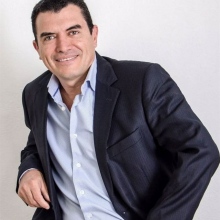 Xavier Antonio Sánchez García, Cirujano estético y cosmético Magdalena Contreras