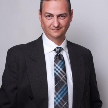 Luis Fernando Lira Menendez, Cirujano plástico Monterrey