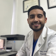 Abraham G Rodriguez del Bosque, Cirujano maxilofacial Monterrey