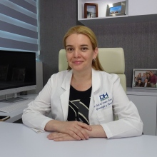 Clara del Carmen Flores Acosta, Ginecólogo Monterrey