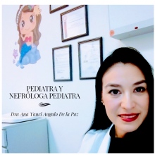 Ana Yanci Angulo De la Paz, Nefrólogo pediatra Querétaro