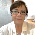 LAURA T. FLORES GONZÁLEZ