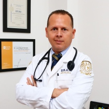 Luis Miguel Estrada Figueroa, Internista Mérida