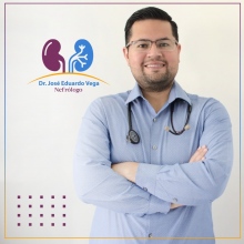 Jose Eduardo Vega Domínguez, Nefrólogo Torreon