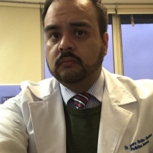 Álvaro Avilés Aguilera, Internista Salamanca