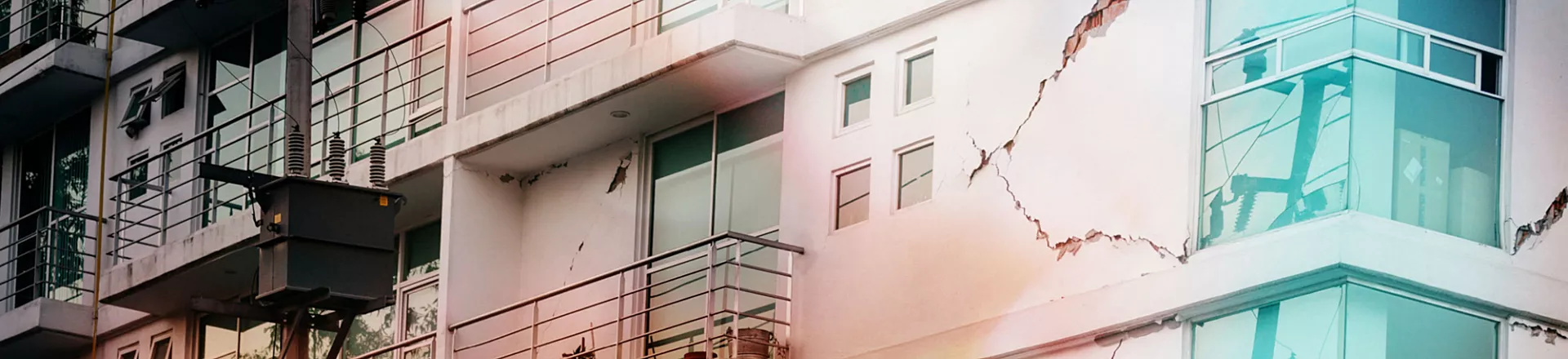 Earthquake damage on an apartment building