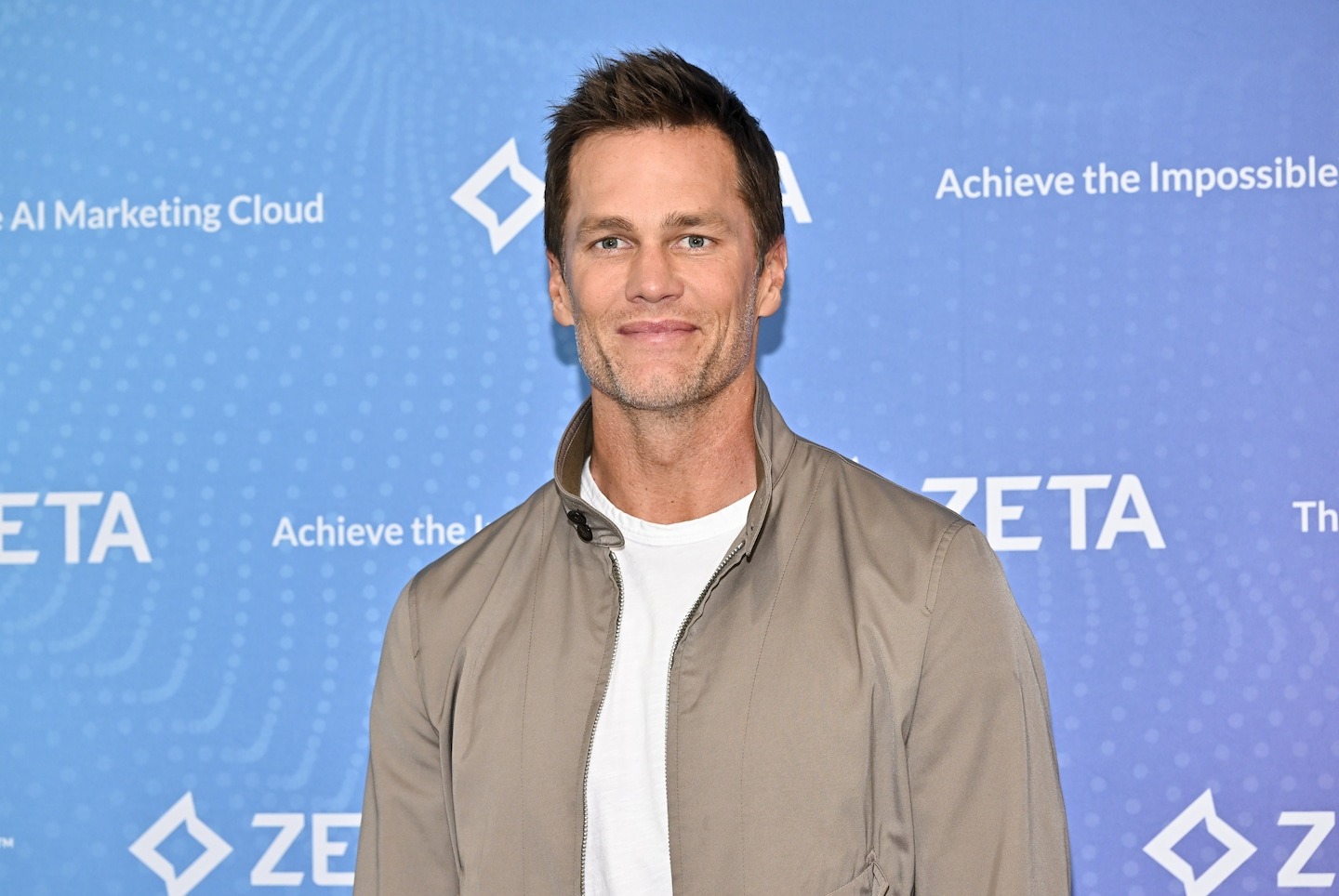 Tom Brady verrät, dass sein Hund ein Klon eines Familienhaustiers ist ...