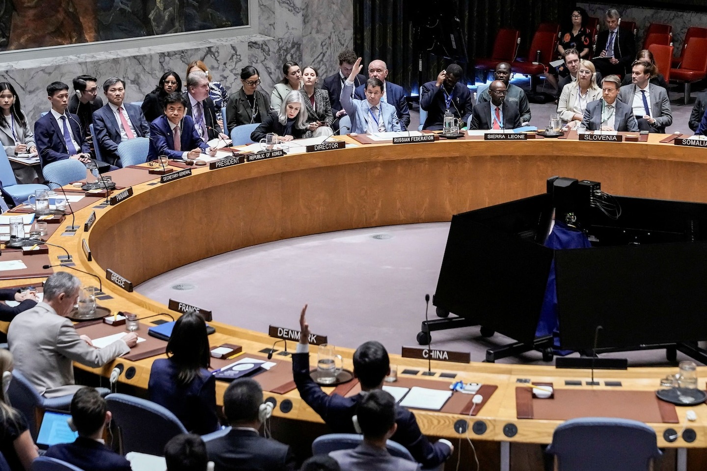 U.N. Security Council approves Trump’s 20-point peace plan for Gaza
