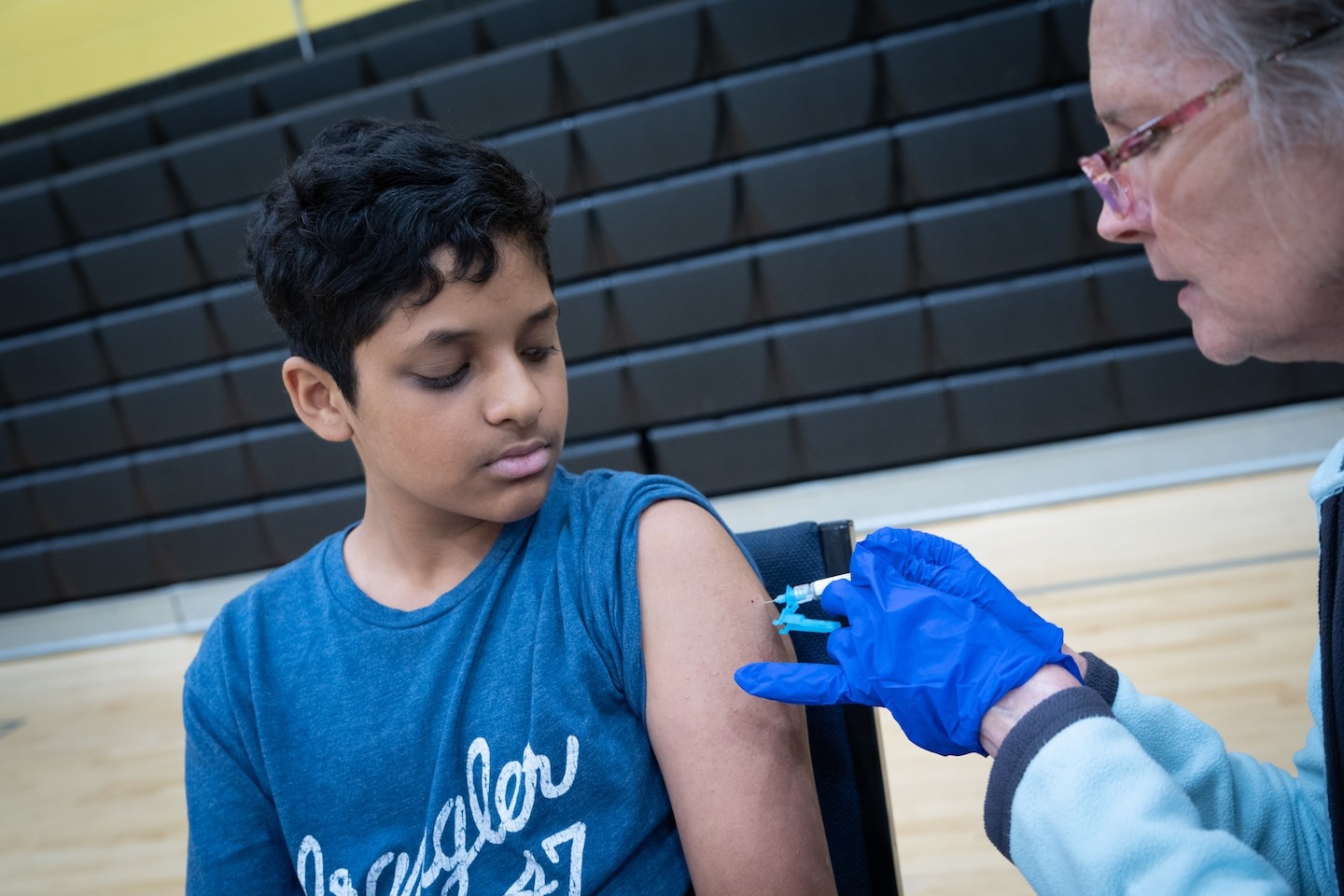 U.S. overhauls childhood vaccine schedule, recommends fewer shots