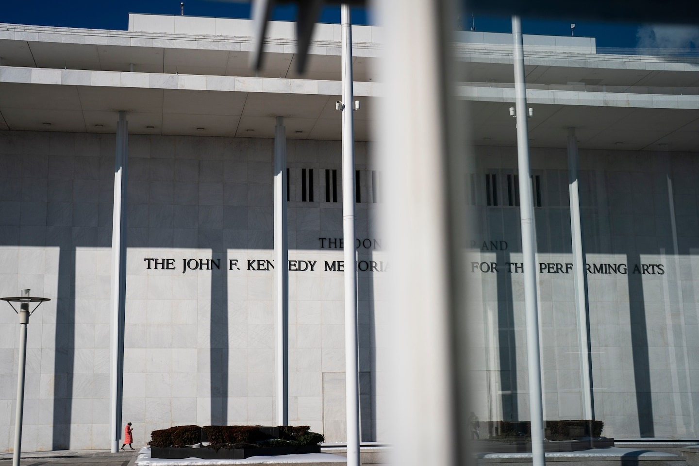 Column | At a broken Kennedy Center, the National Symphony begins a new ...