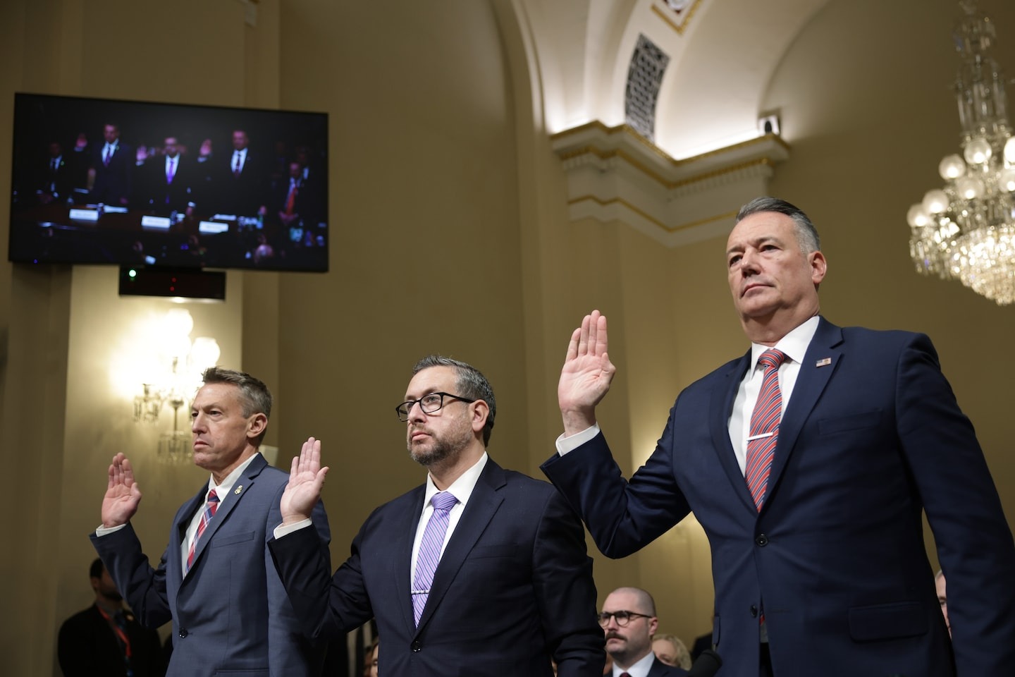 Der Chef der Einwanderungsbehörde ICE verteidigt die Abschiebungskampagne ...