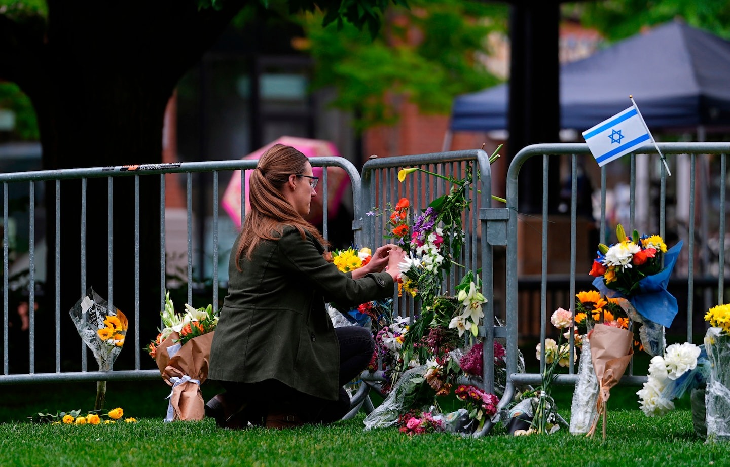 Suspect in Colorado firebombing attack expected to plead guilty