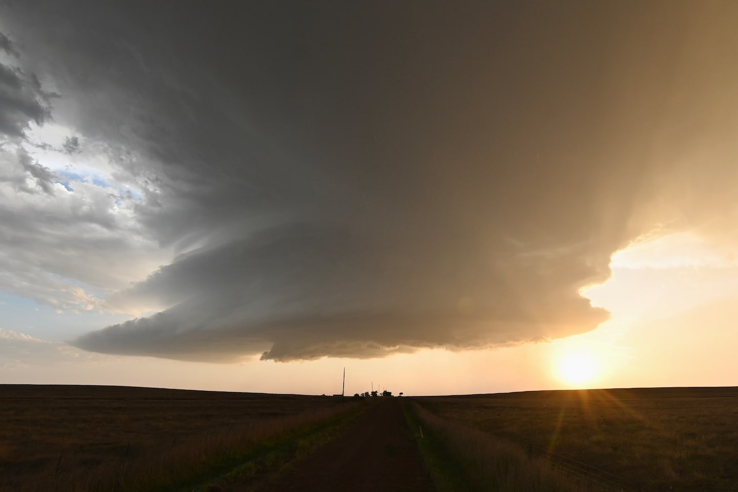Analyse | In der Tornado Alley verblüfft eine Superzelle mit geringen ...