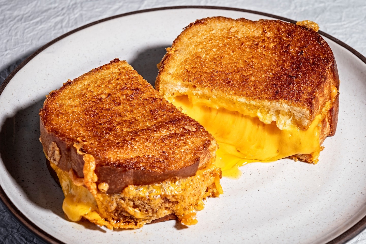 Diese 8 Rezepte für gegrillten Käse übertreffen den Klassiker