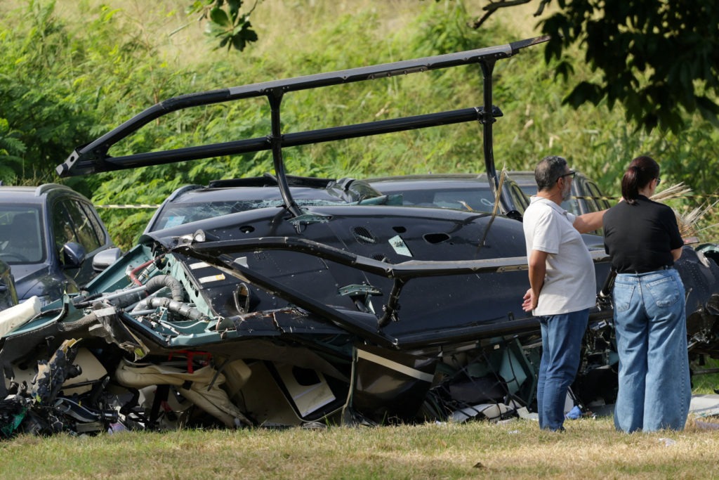 Two helicopters collide over Rio de Janeiro, killing 6
