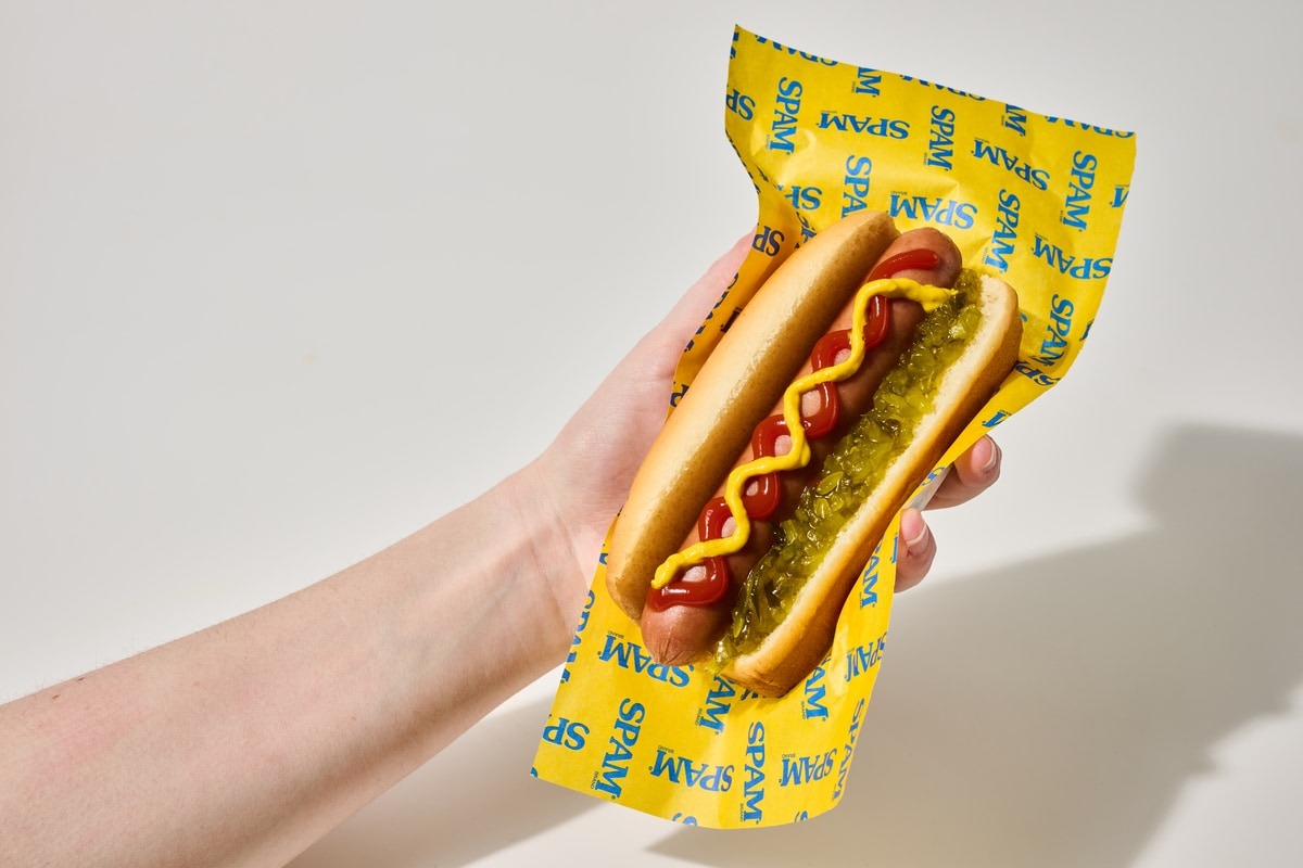 Rezension | Der Spam Dog ist etwas zu viel des Guten.