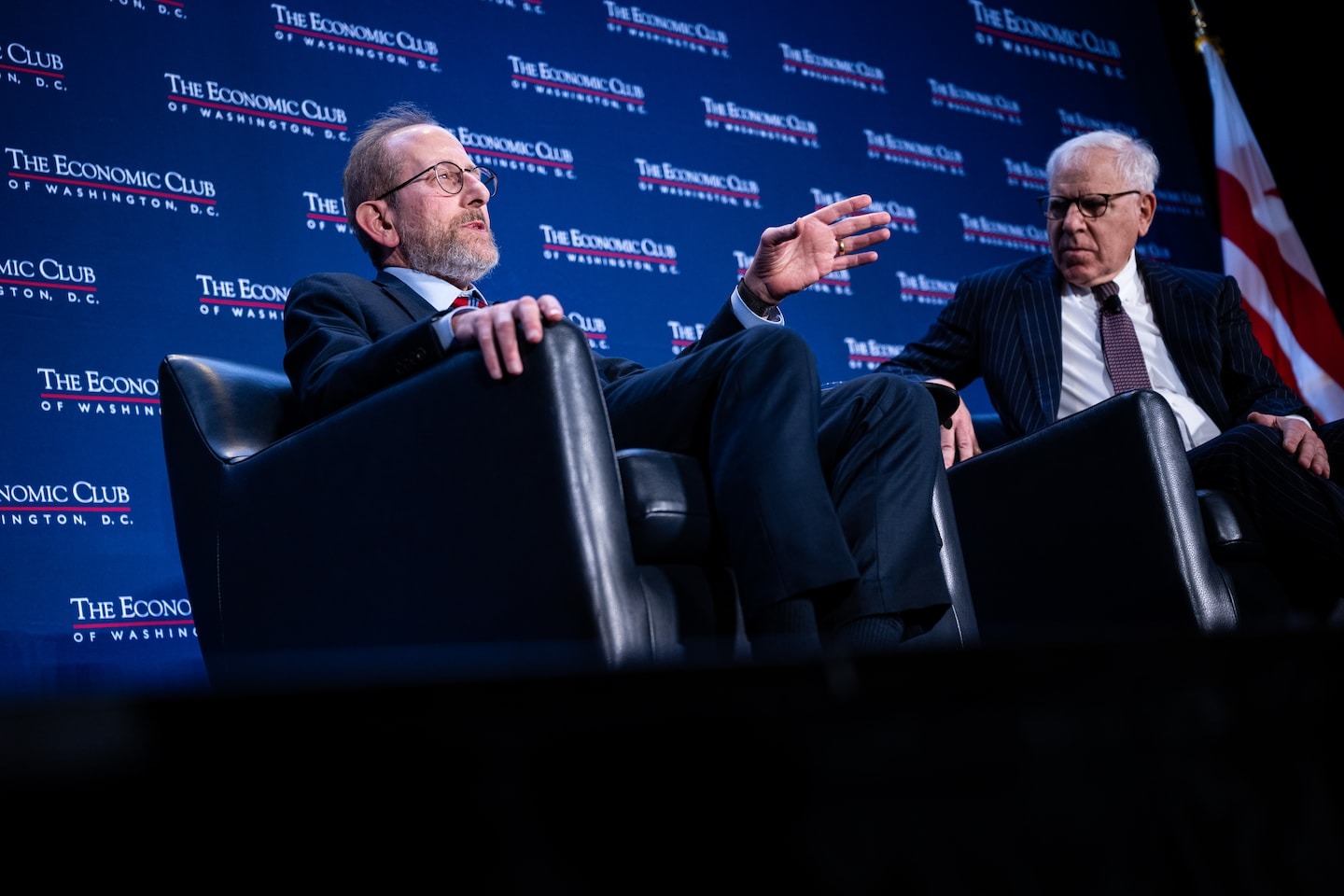Harvard-Präsident wird für die Ablehnung eines Vergleichs mit der ...