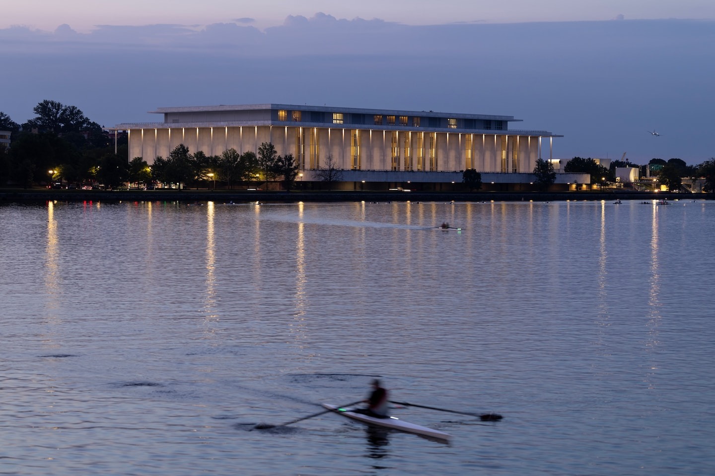 Mahnwache im Kennedy Center, zu der etwa 1.000 Unterstützer erwartet ...