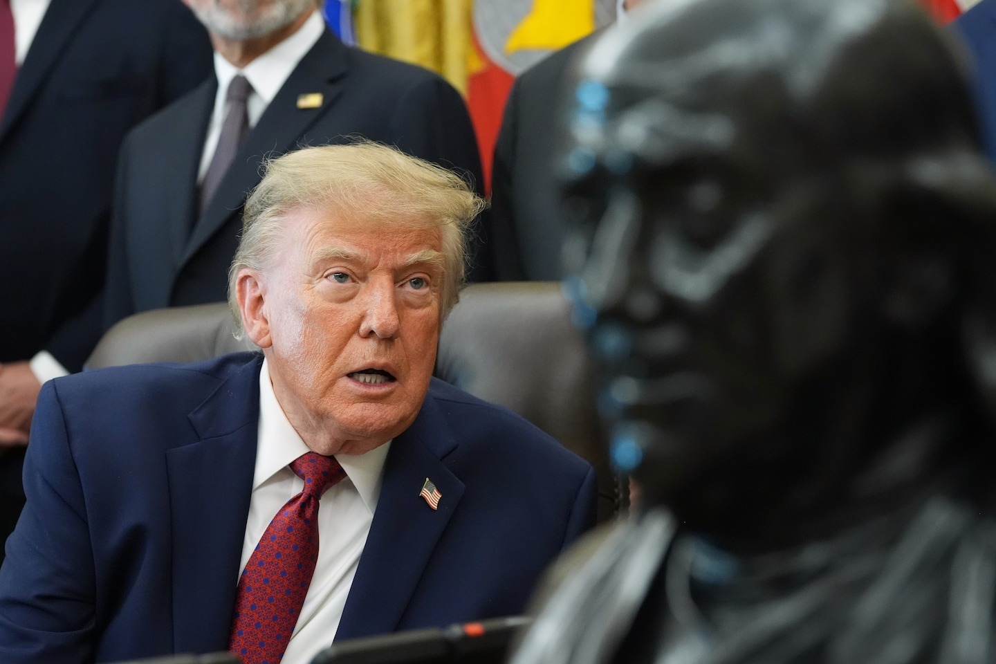 Trump sends out $500 ACA refunds and a letter promoting his record