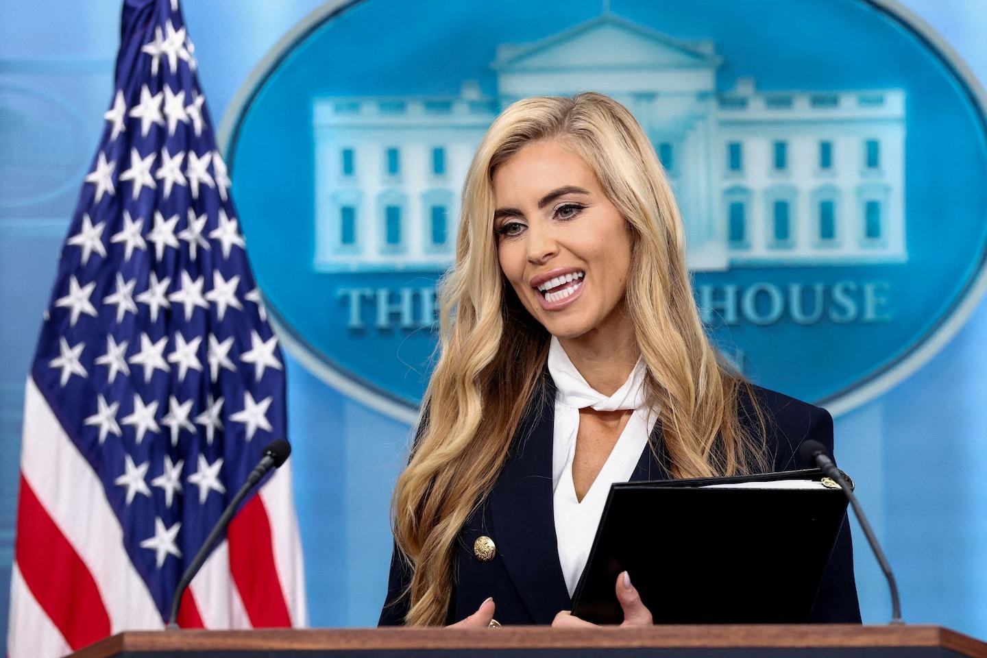 Trumps Geschichte, Menschen zu verunglimpfen, die die Anwaltsprüfung nicht ...