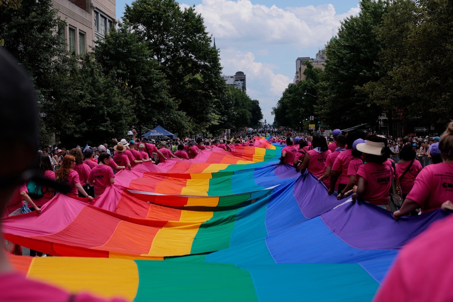 Die Zahl der Jugendlichen, die sich als schwul oder bisexuell bezeichnen ...