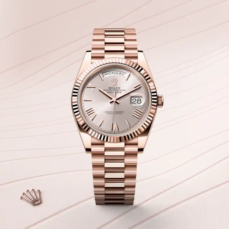 Rolex Day-Date in 18 kt Everose gold, M228235-0001 - Build