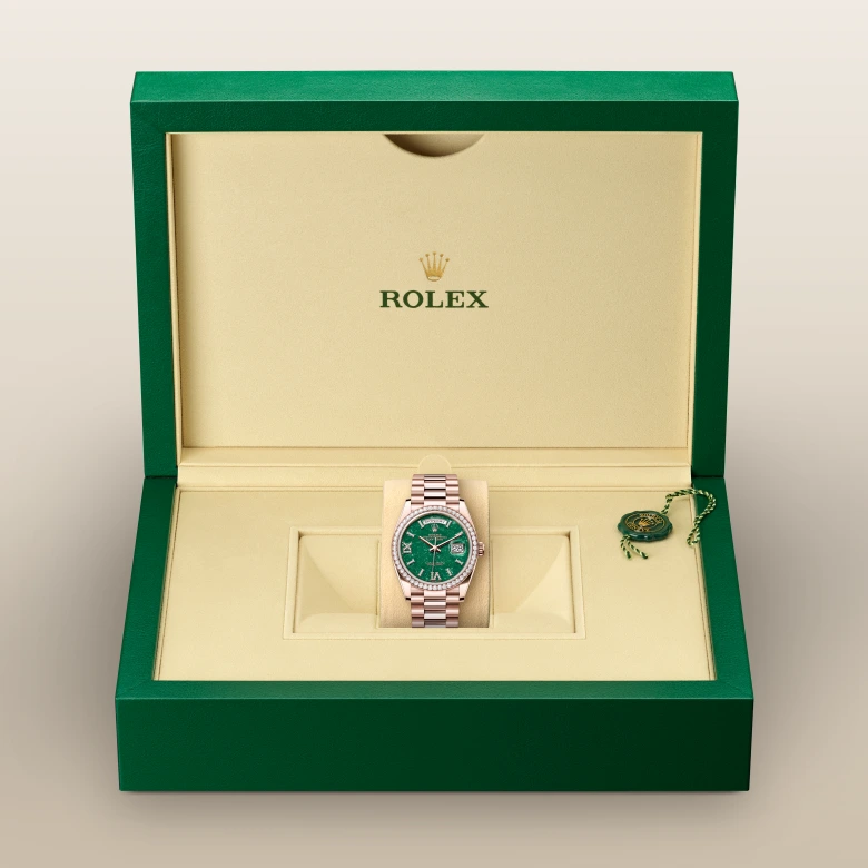Rolex Day-Date in 18 ct Everose gold, M128345RBR-0068 - Build