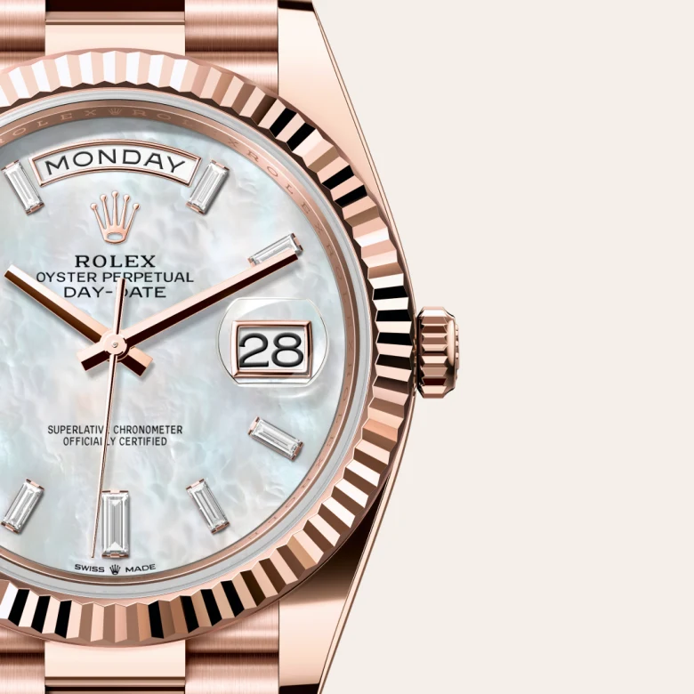 Rolex Day-Date in 18 ct Everose gold, M228235-0056 - Build